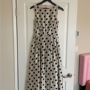 Elegant Polka Dot Sleeveless Dress